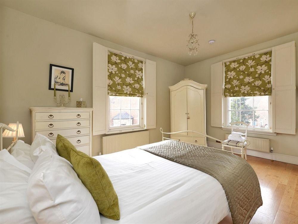 เดอะ ฮอลลีส์ Hotel Newark-on-Trent  ภายนอก รูปภาพ